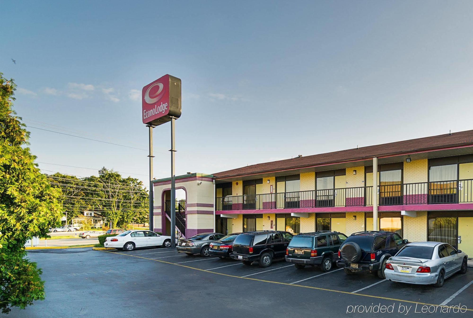 Travel Inn New Castle Airport Exterior foto